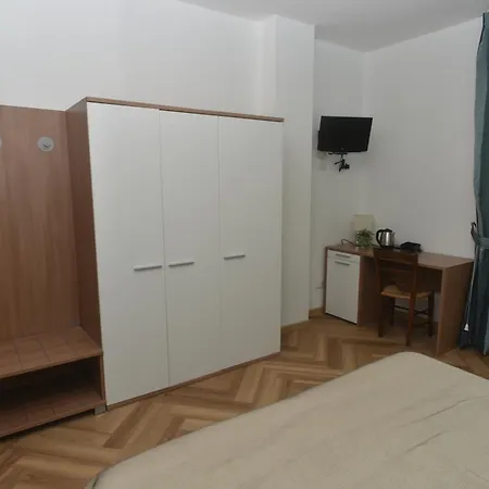 Apartment Nel Centro Di Colico
